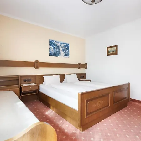 Guest house Glockenstuhl Finkenberg