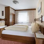 格罗肯斯图赫旅馆 3* 弗林肯贝格