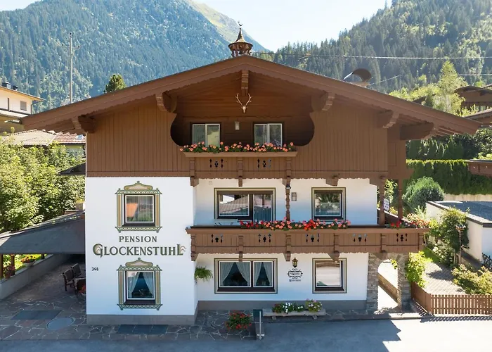 ゲストハウス Glockenstuhl 3*