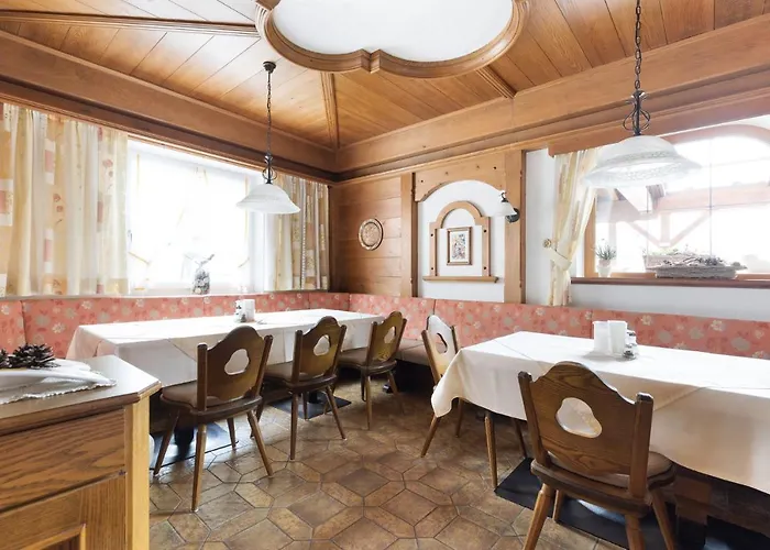 Glockenstuhl フィンケンベルク