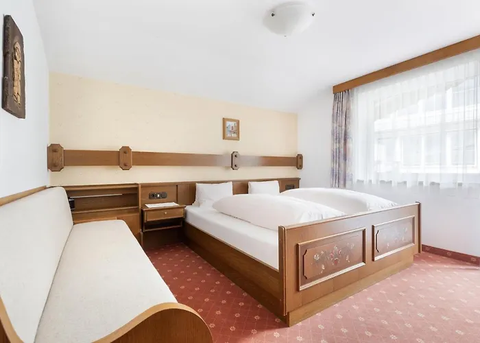 Glockenstuhl ゲストハウス