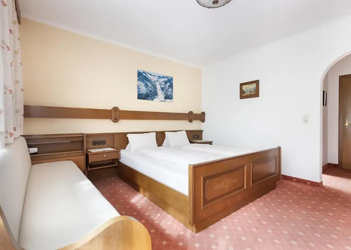 ゲストハウス Glockenstuhl フィンケンベルク